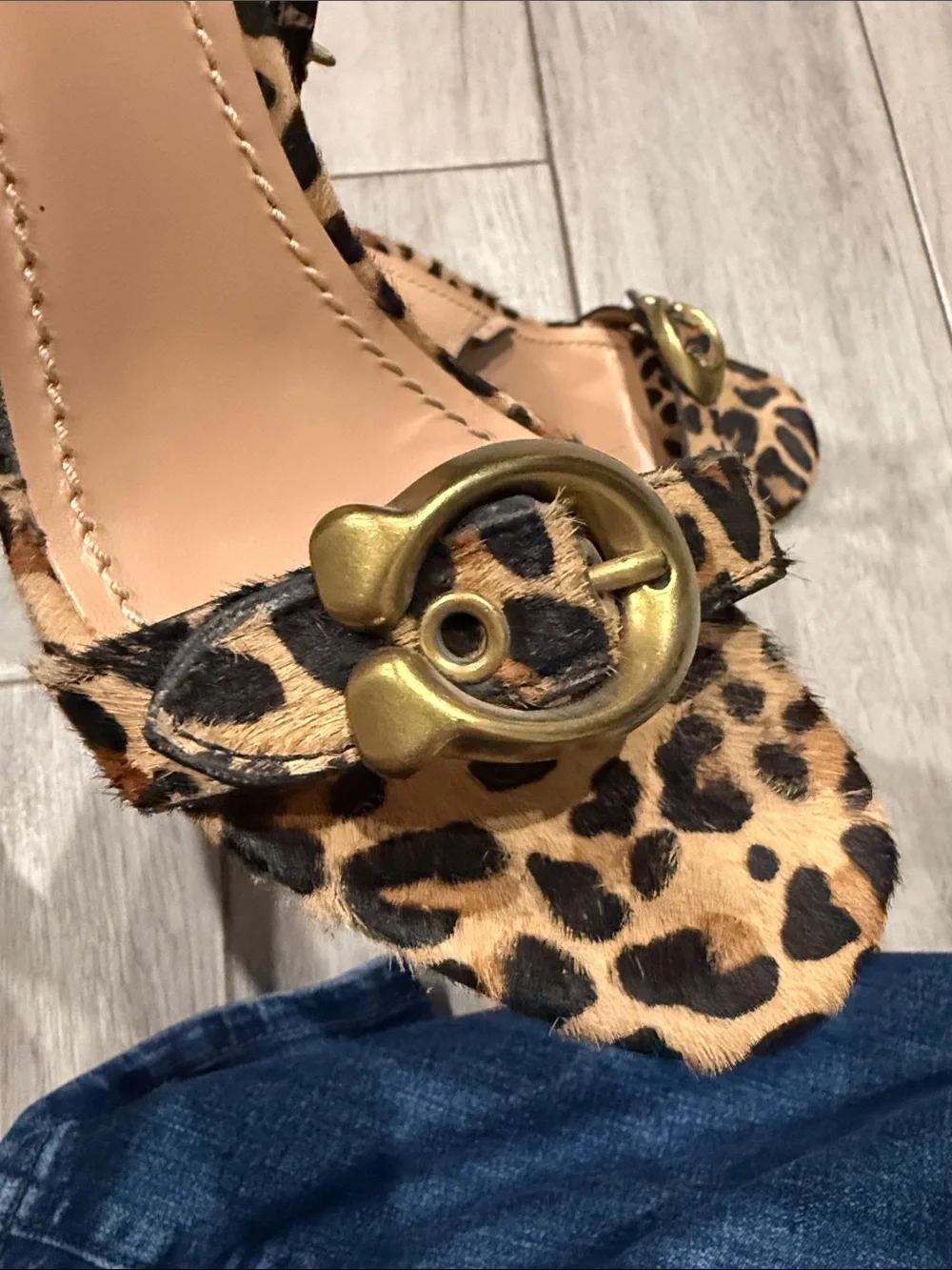 Coach stylish slingback